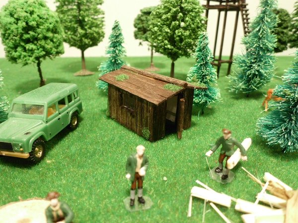 Waldarbeiter-Pausenhütte
