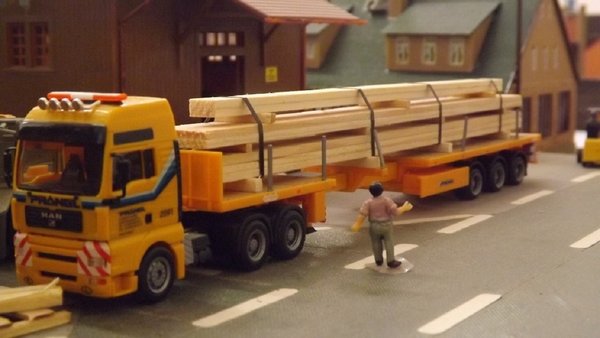 Schwerlast-Ladung, Echt-Holz, Seitenträger, Überlänge--20cm