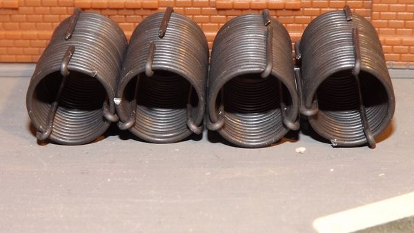 Ladegut: Draht-Coils, 4 Stück, MITTEL, Ø 1,4cm, in Silber oder schwarz